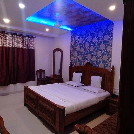 Hotel Shalimar Executive, Uran Islampur Peth  Exteriör bild
