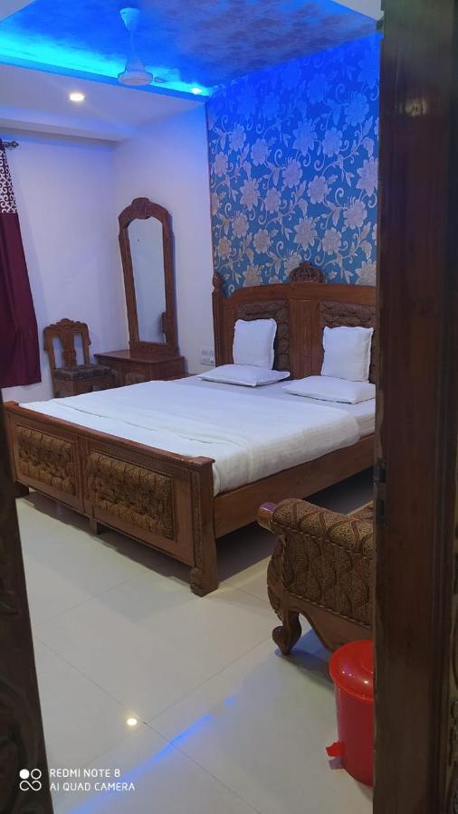 Hotel Shalimar Executive, Uran Islampur Peth  Exteriör bild