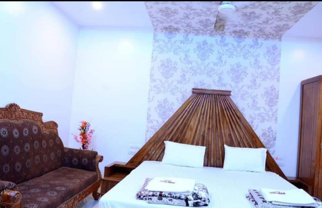 Hotel Shalimar Executive, Uran Islampur Peth  Exteriör bild